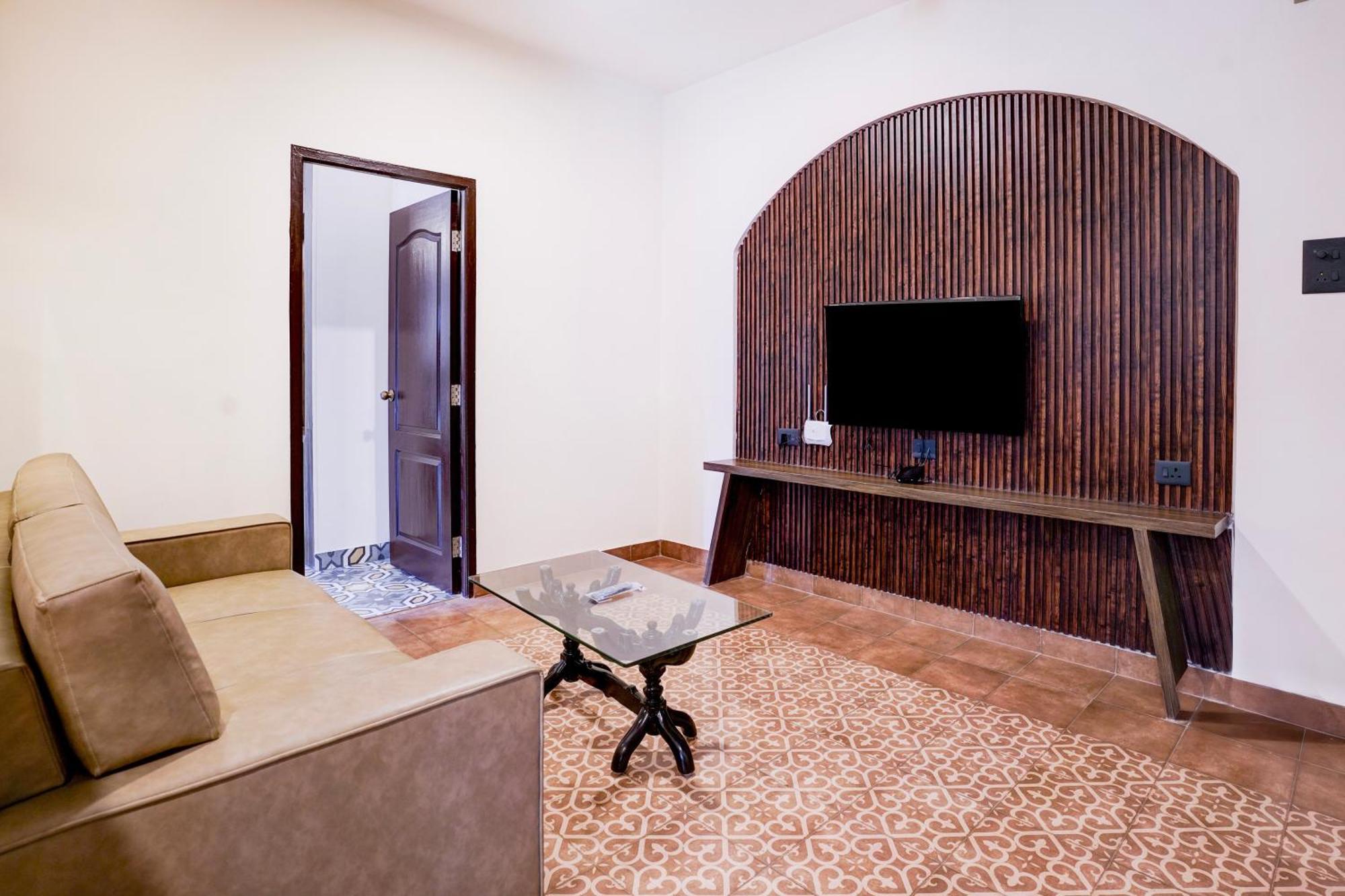Hotel Collection O Dona Karen GOA Exterior foto